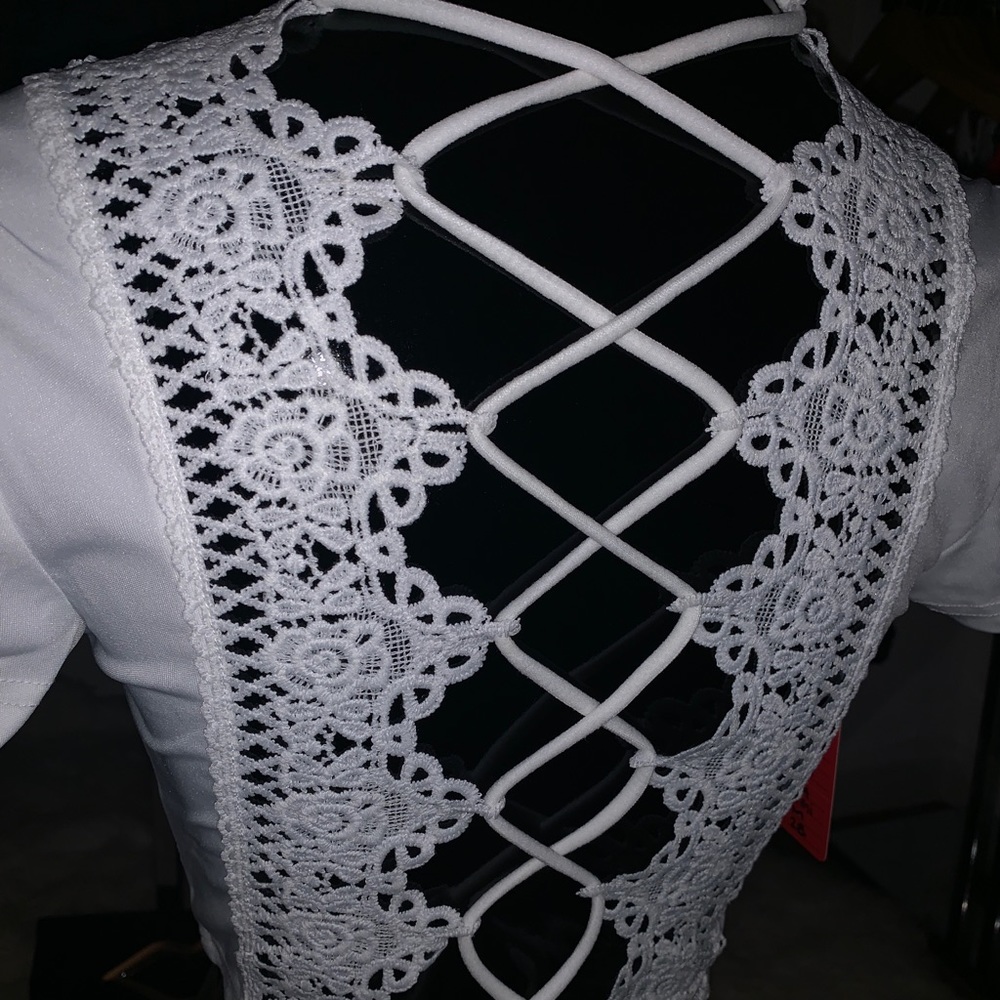 Top - Picture 3 of 3